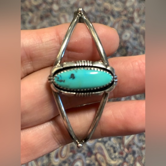 Vintage Navajo Leslie Yazzie Sterling Silver Turquoise Cuff Bracelet
